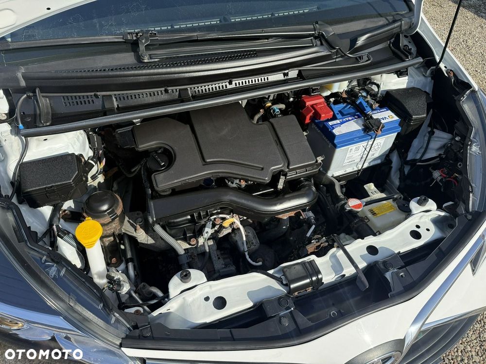 Toyota Yaris - 8