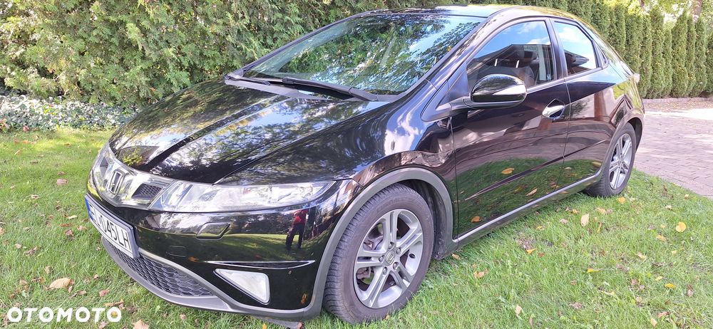 Honda Civic 1.8 Executive - 1