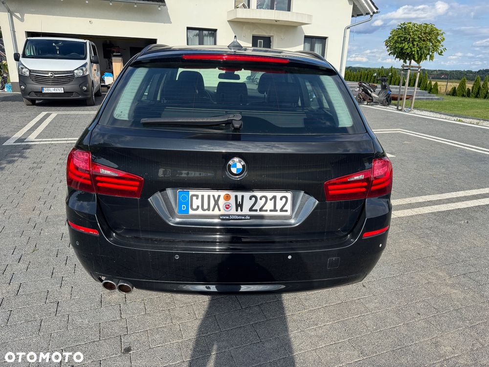 BMW Seria 5 520d - 5