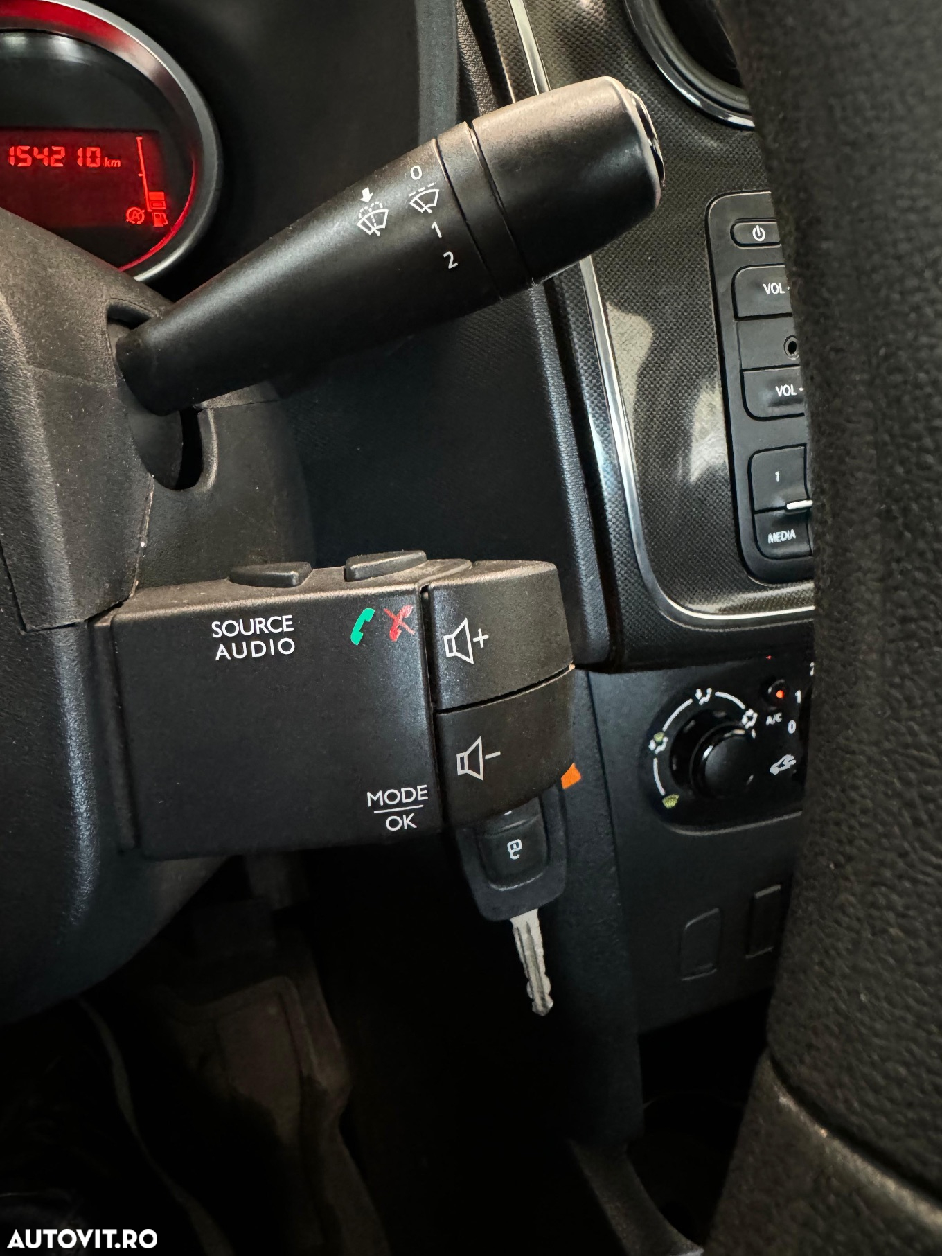 Dacia Logan 1.0 SCe SL PLUS - 21