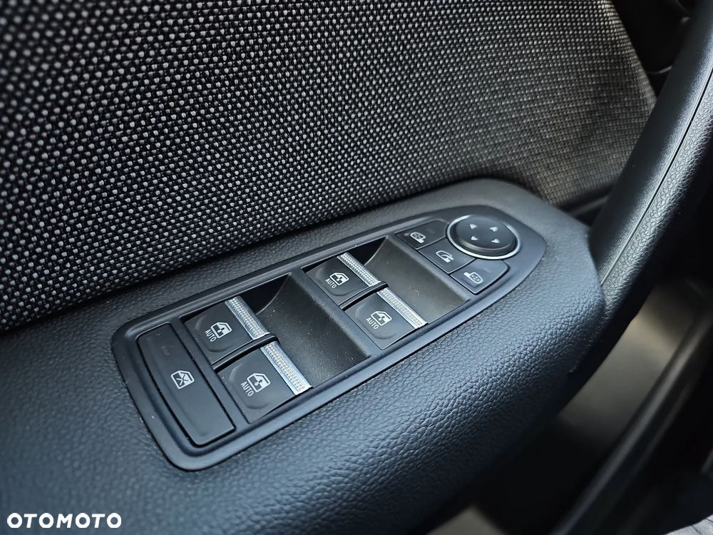 Renault Symbioz 1.6 E-Tech Full Hybrid 145 Techno - 19