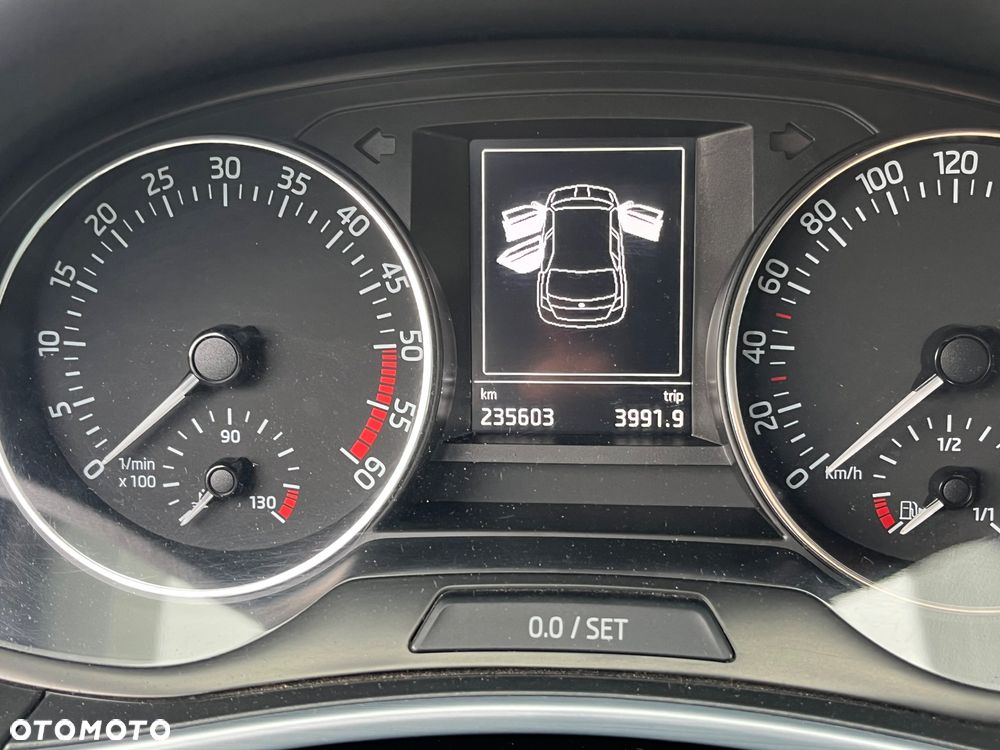 Skoda Fabia - 3
