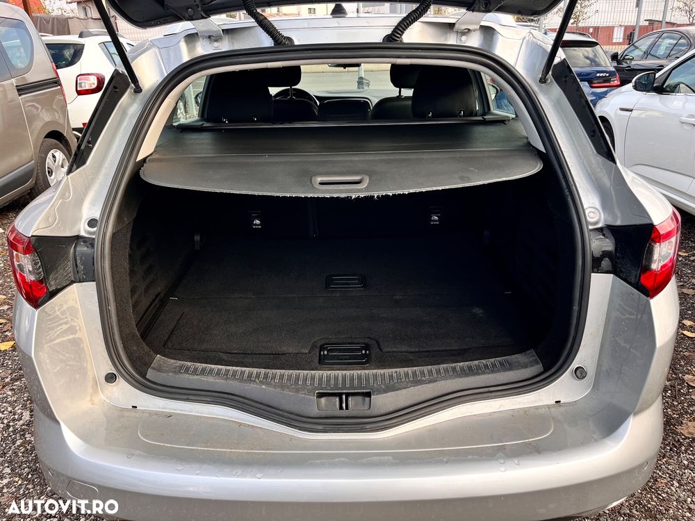 Renault Megane Blue dCi 116 Intens - 21