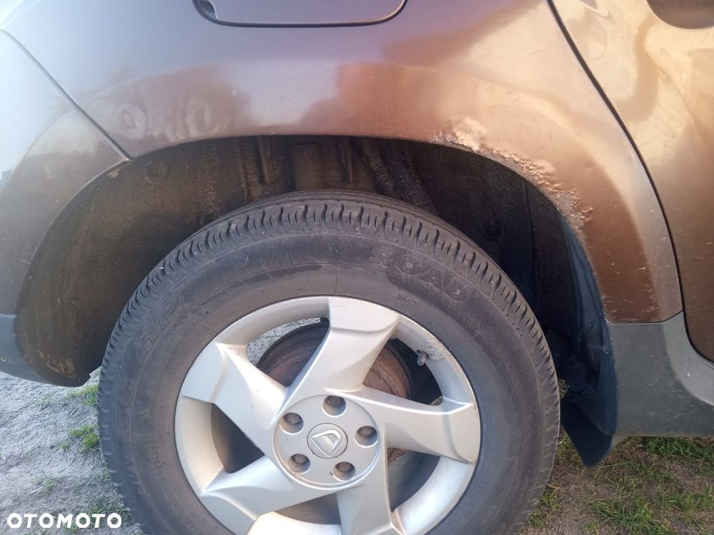 Dacia Duster 1.6 - 6