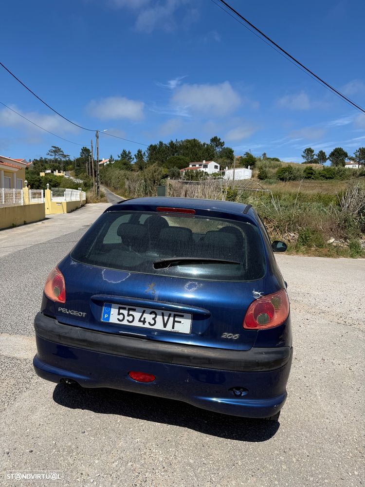 Peugeot 206 1.1 Color Line - 26