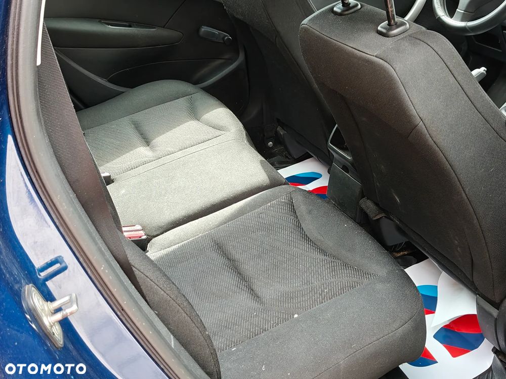 Peugeot 308 1.6 HDi Premium - 18