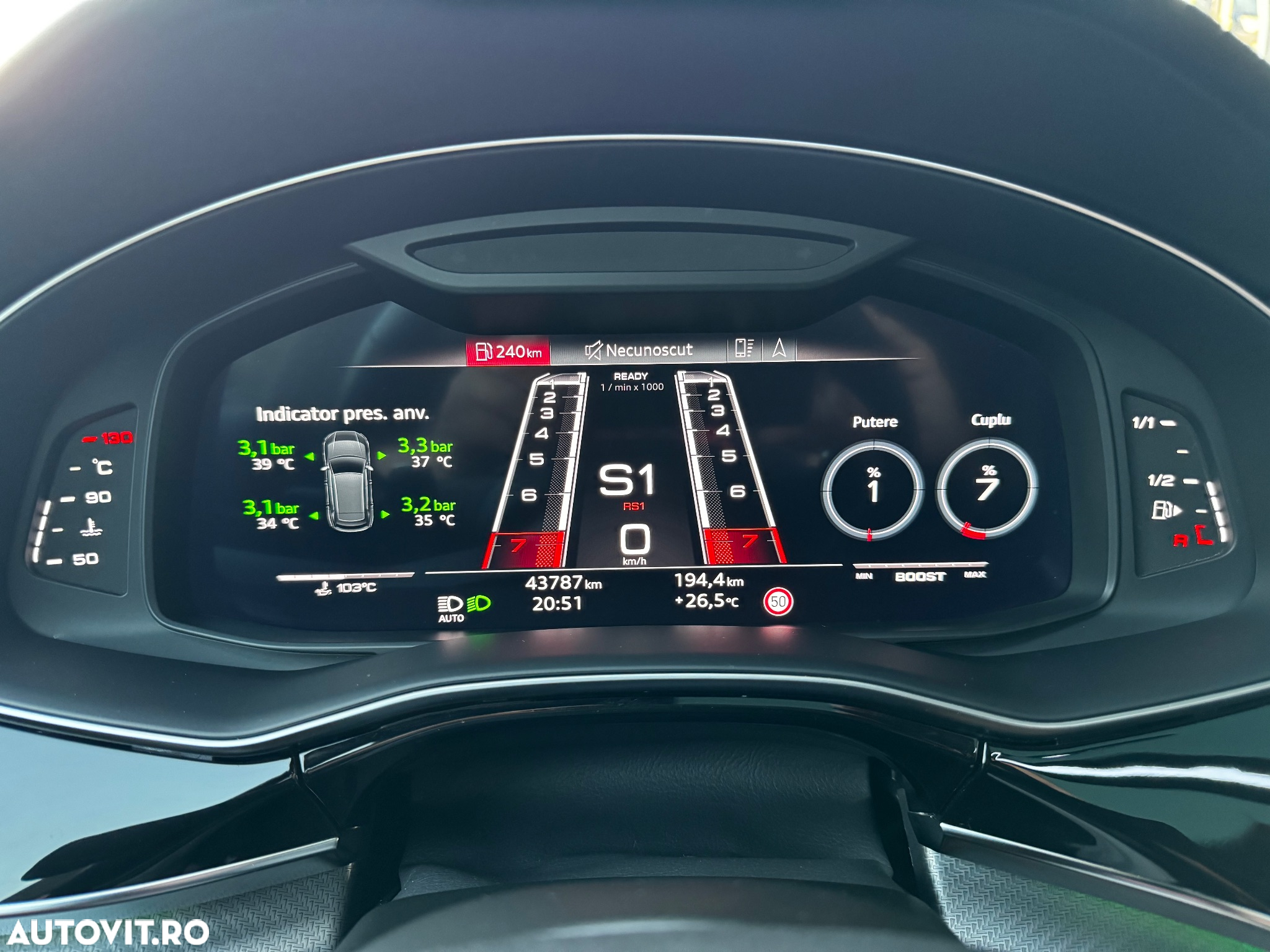 Audi RS Q8 RSQ8 4.0 TFSI quattro MHEV Tiptronic - 36