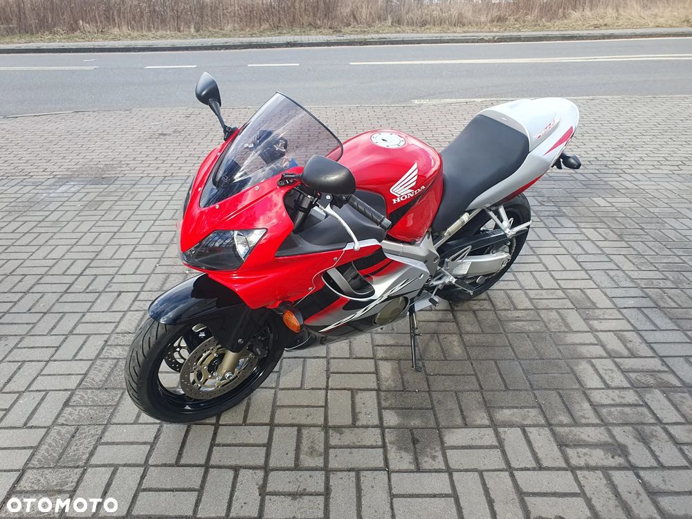 Honda CBR - 30