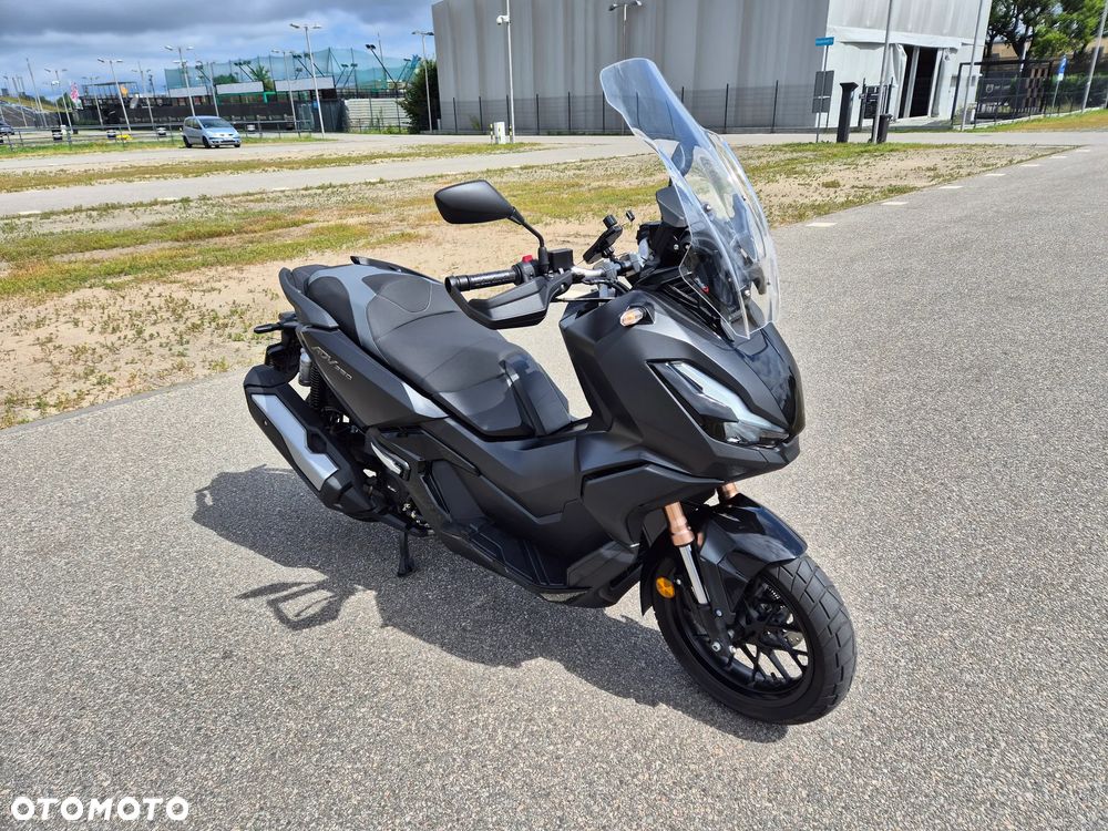 Honda ADV350 - 4