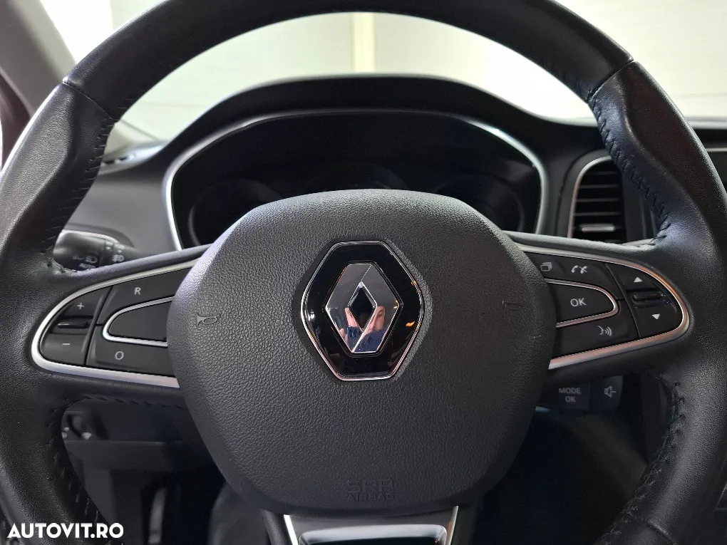 Renault Megane Blue dCi EDC Zen - 18