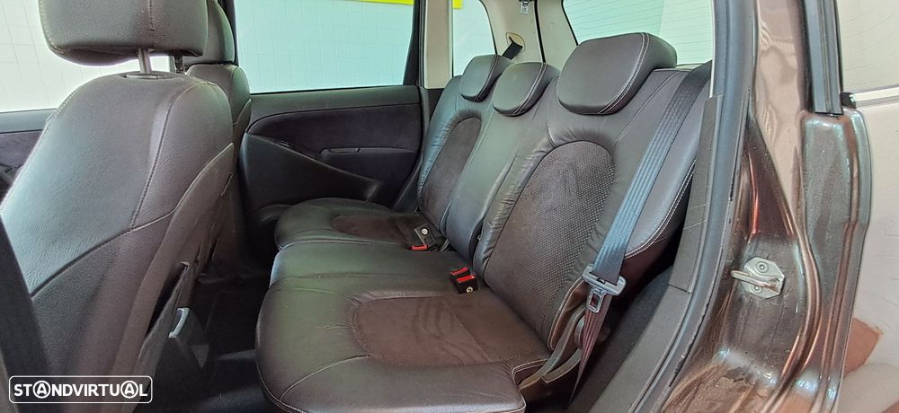 Lancia Musa 1.6 16V M-jet Platino - 13