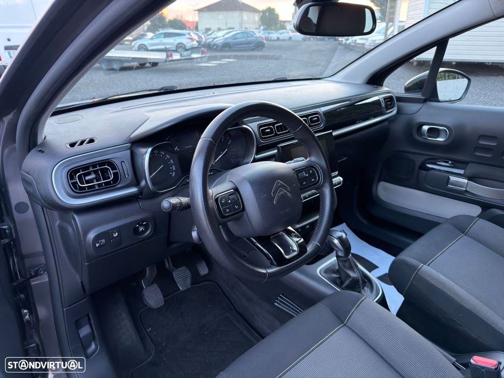 Citroën C3 1.2 PureTech Shine - 6
