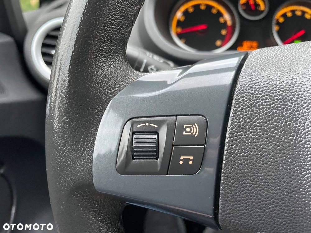 Opel Corsa 1.2 16V Cosmo - 14