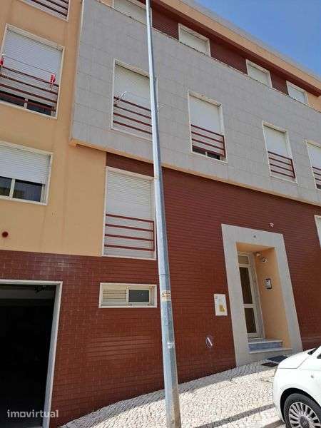 Apartamento T3 Moita com garagem