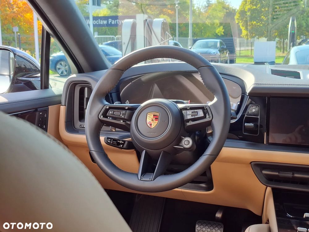 Porsche Cayenne E-Hybrid PHEV Black Edition - 28