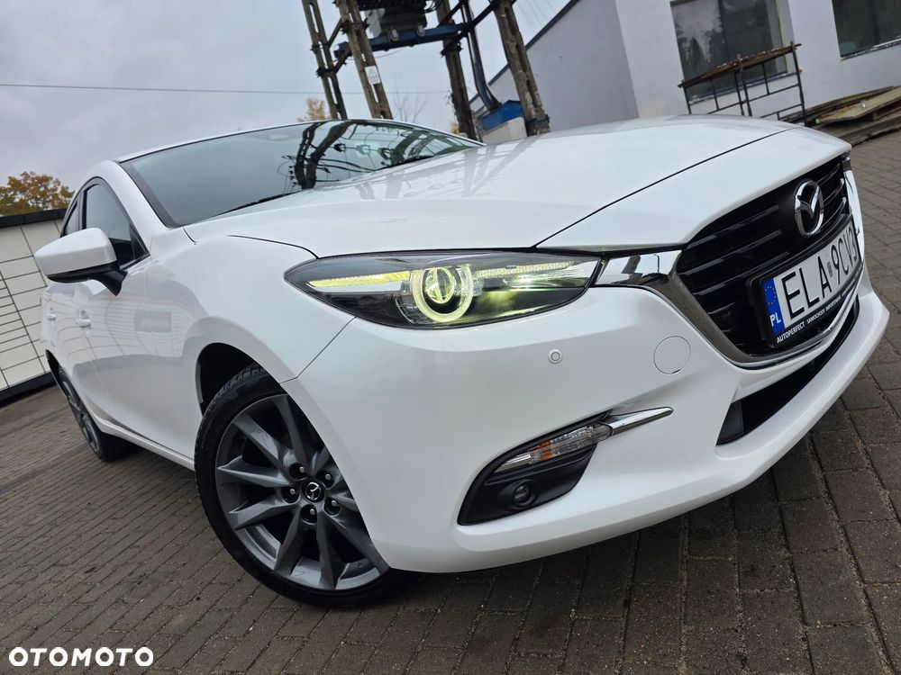 Mazda 3 2017 photo 3