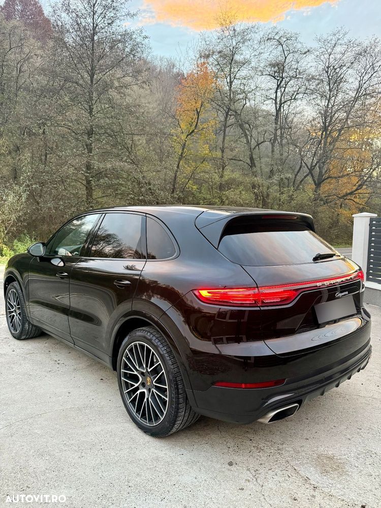 Porsche Cayenne Tiptronic S Platinum Edition - 3