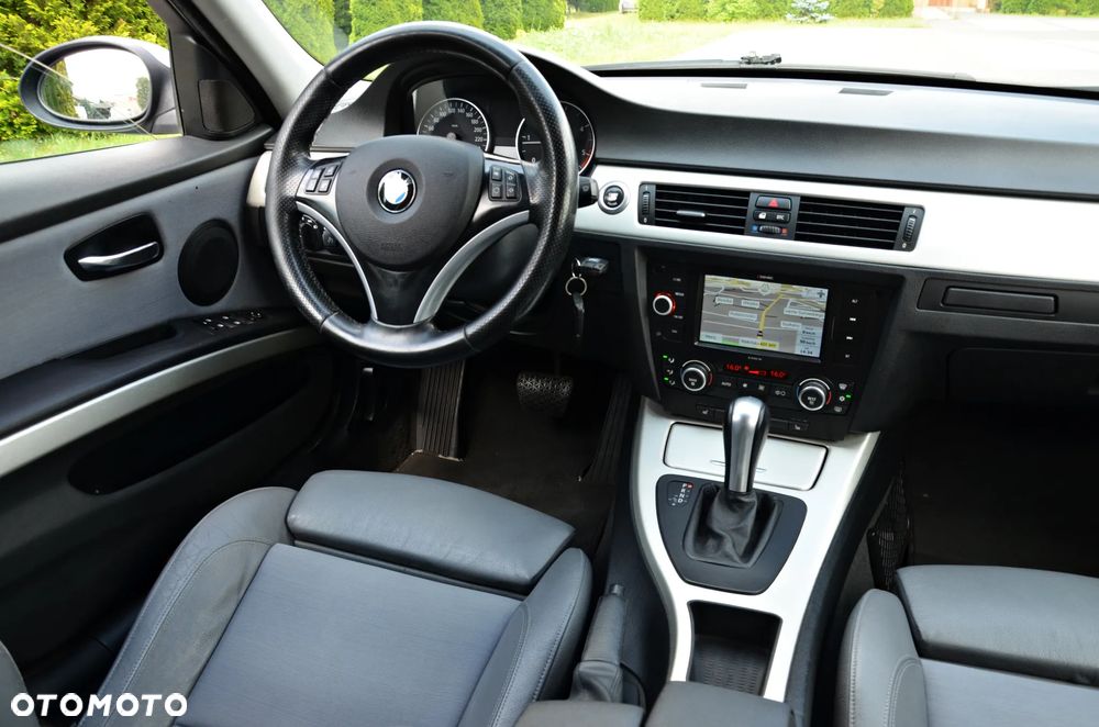 BMW Seria 3 320d DPF Touring Edition Fleet Exclusive - 5