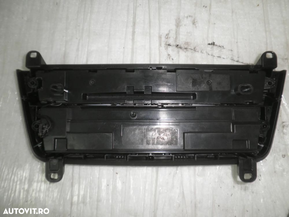 Panou clima + comenzi radio CD BMW Seria 4 F32 - 2