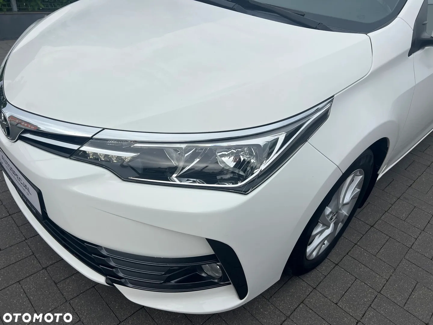 Toyota Corolla 1.6 Classic Plus - 3