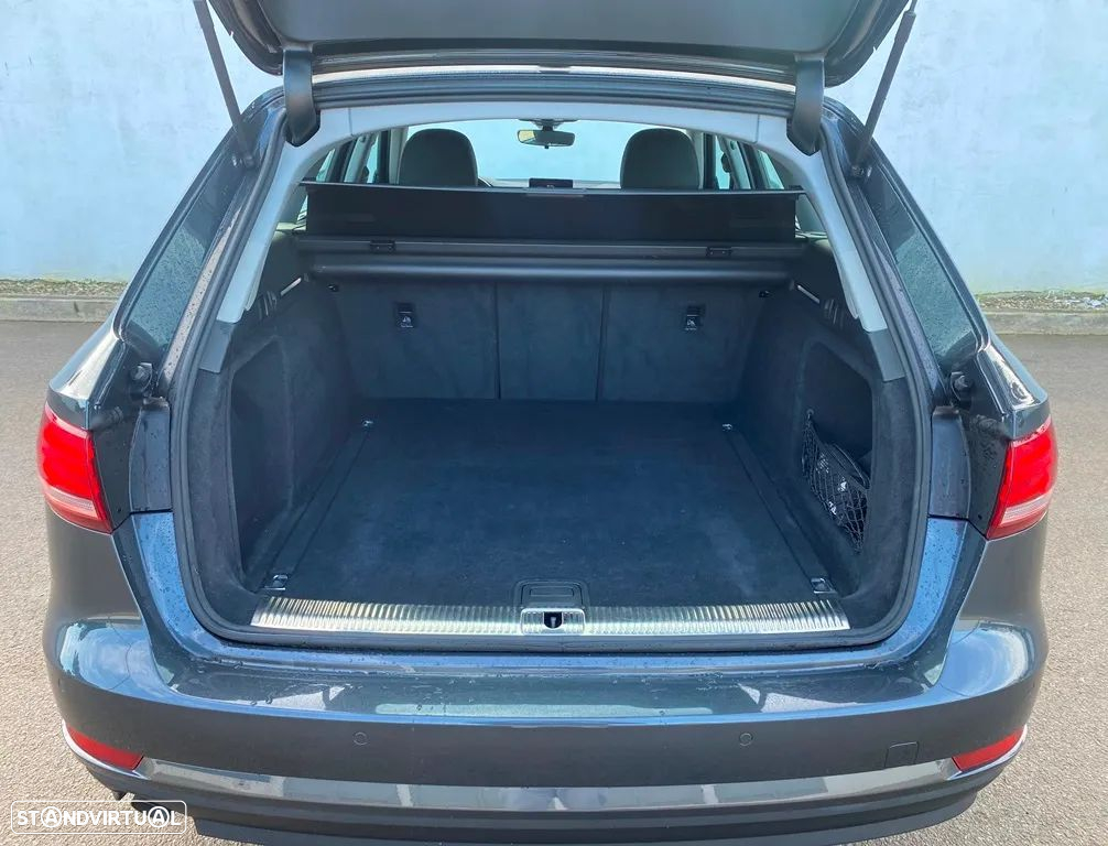 Audi A4 Avant 2.0 TDI Advance S tronic - 16