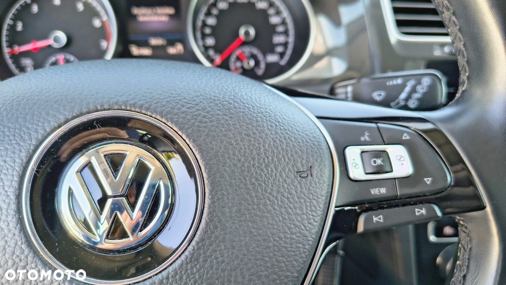 Volkswagen Golf Variant - 15