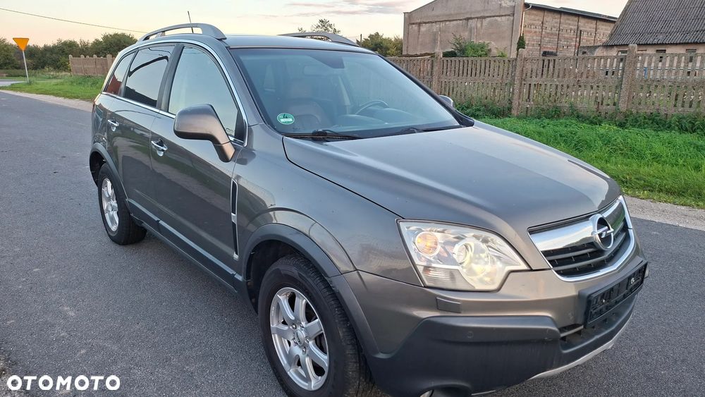 Opel Antara 2009 photo 2