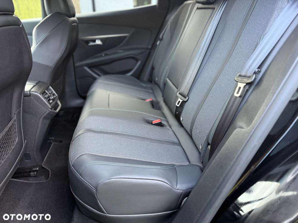 Peugeot 3008 225 e-EAT8 Allure Pack - 9