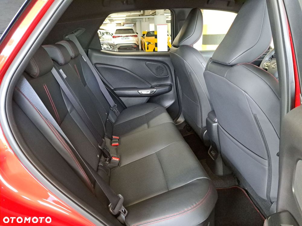 Lexus LBX 1.5 Hybrid Emotion - 15