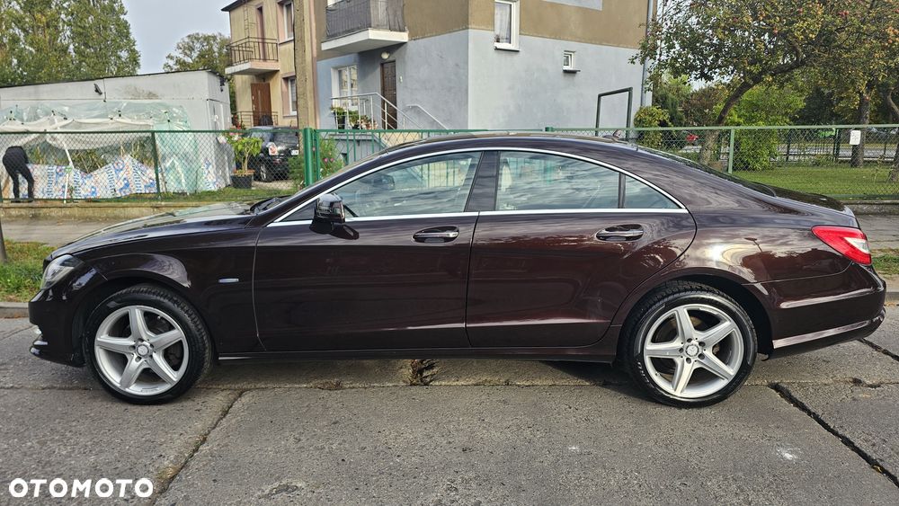 Mercedes-Benz CLS 350 BlueEff - 4
