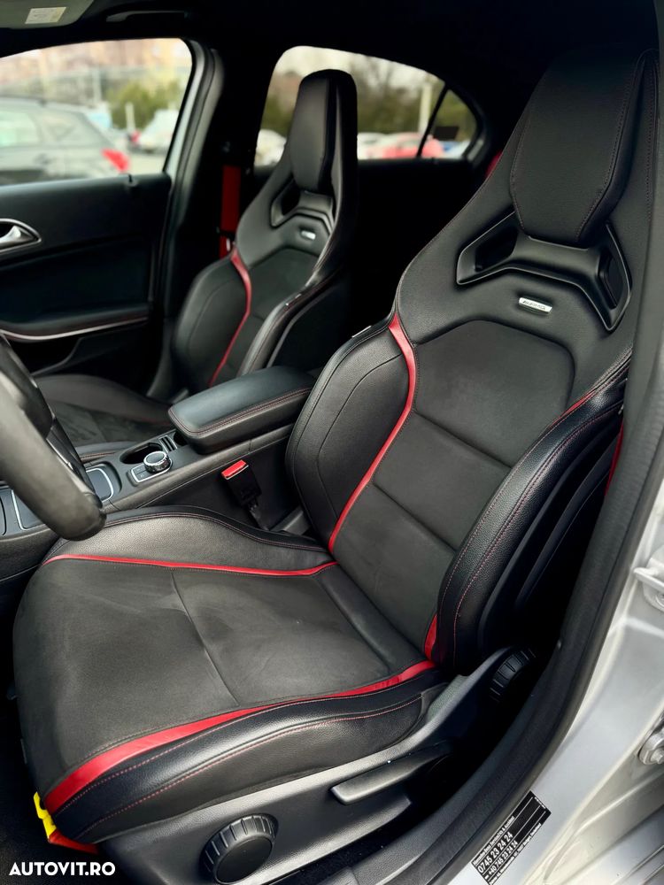 Mercedes-Benz A 45 AMG - 16