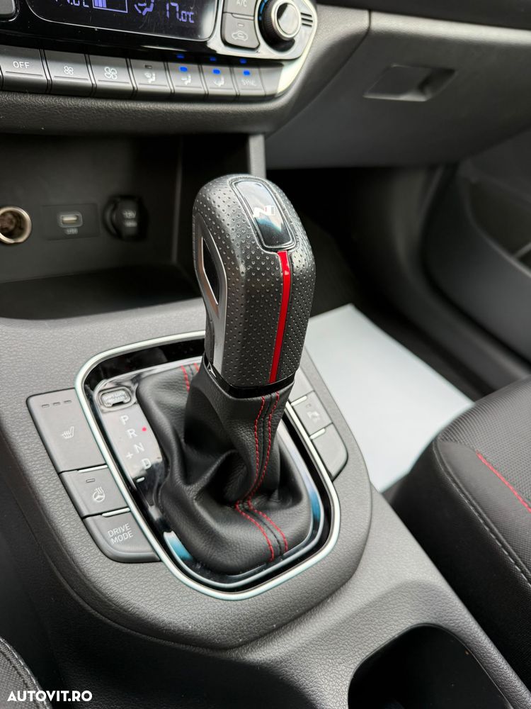Hyundai i30 1.5 T-GDI 48V-Hybrid DCT N-Line - 13