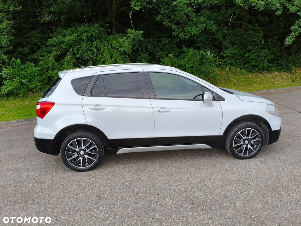 Suzuki SX4 S-Cross 1.6 DDiS 4x4 Comfort - 8