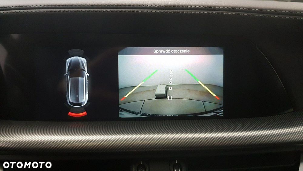 Alfa Romeo Stelvio - 23