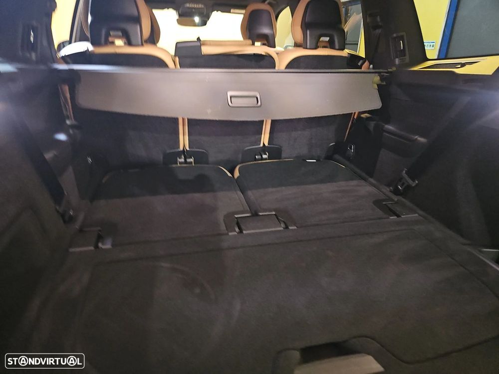 Volvo XC 90 - 12