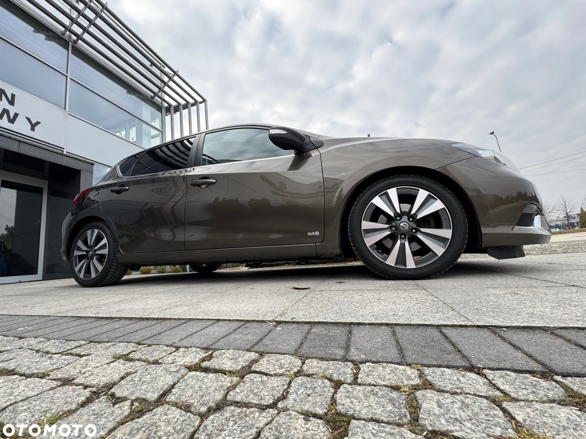 Nissan Pulsar 1.6 DIG-T Tekna - 25