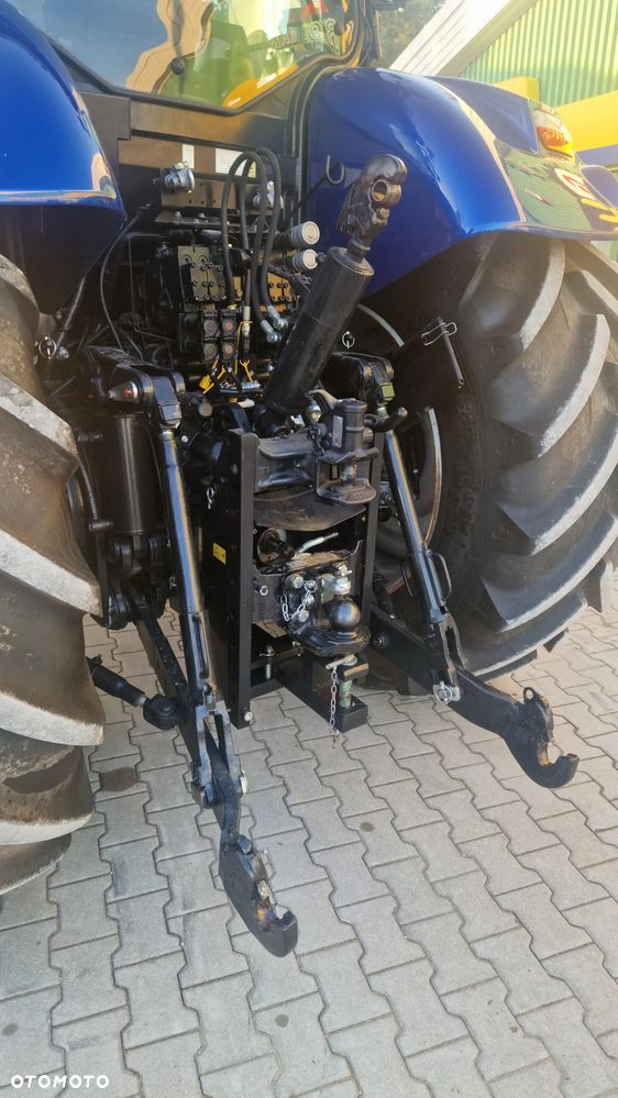 New Holland T7.270 Auto Command - 11