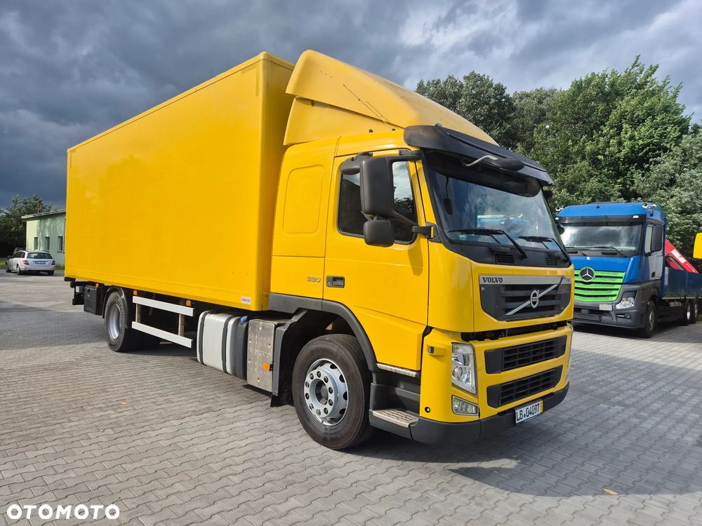 Volvo FM 330 4X2 - 3