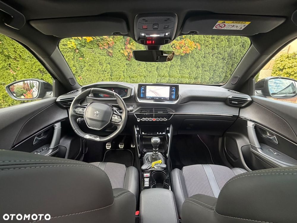 Peugeot 2008 - 31