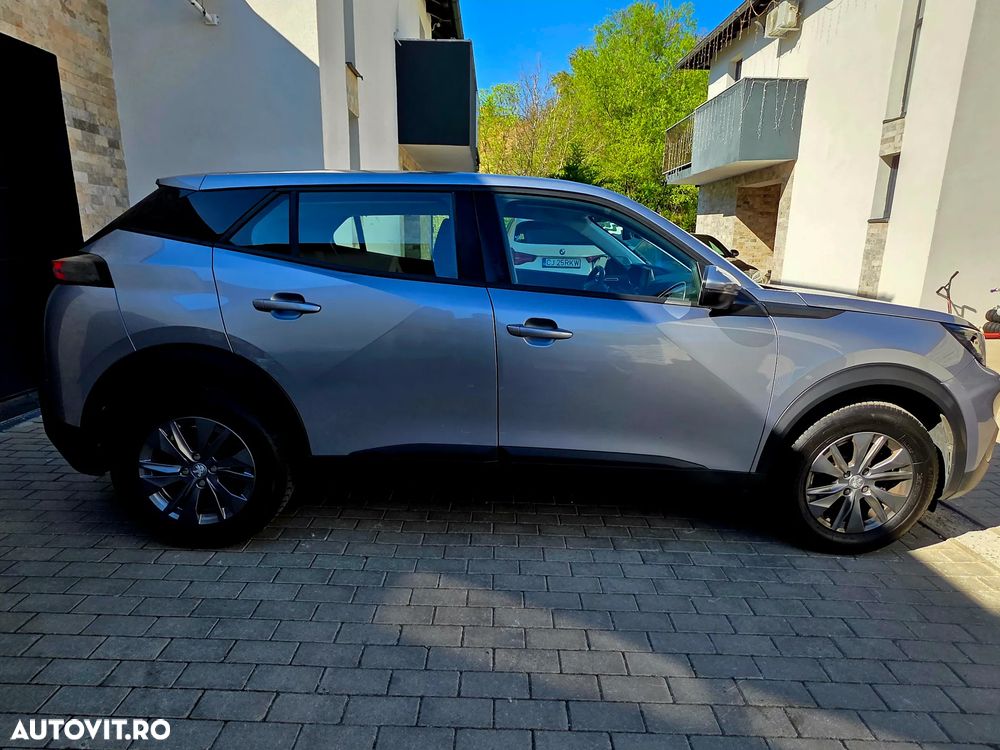 Peugeot 2008 PureTech 130 EAT8 Allure Pack - 3