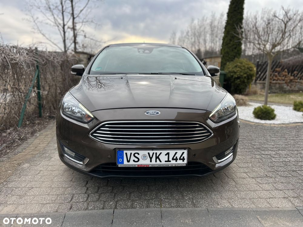 Ford Focus 1.5 EcoBlue Start-Stopp-System TITANIUM STYLE - 9