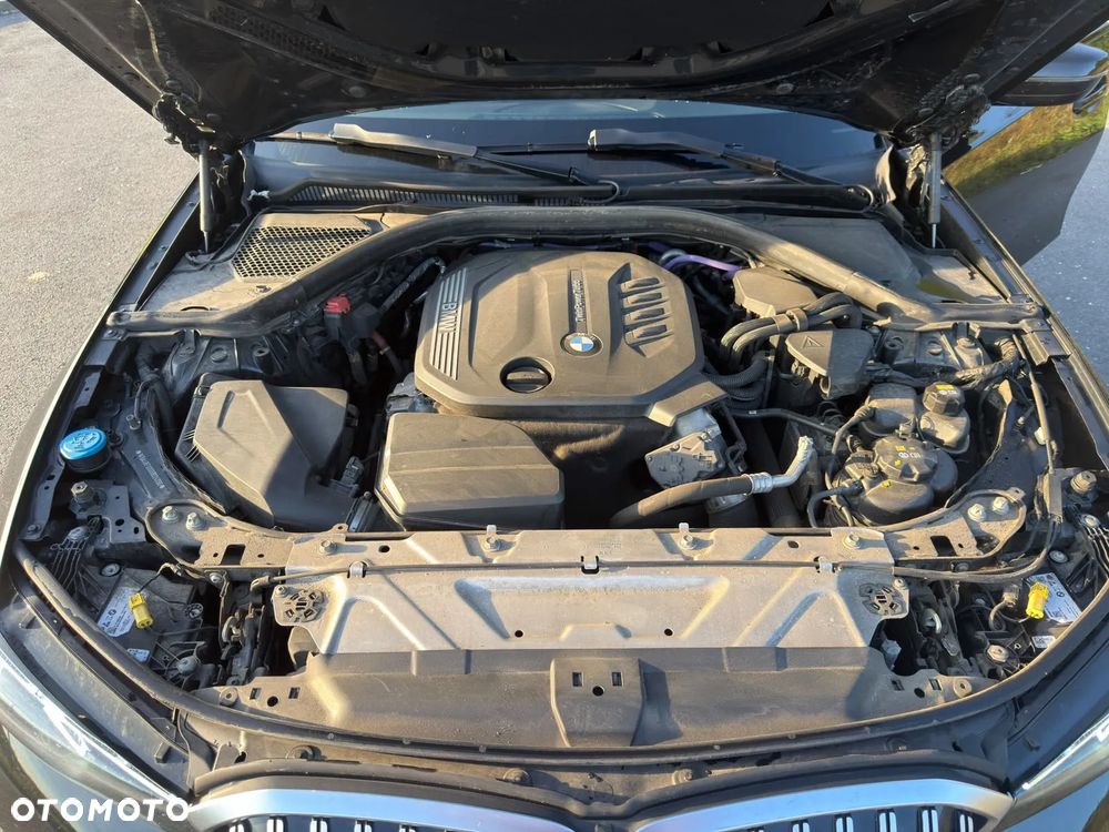BMW Seria 3 320d xDrive mHEV M Sport - 26