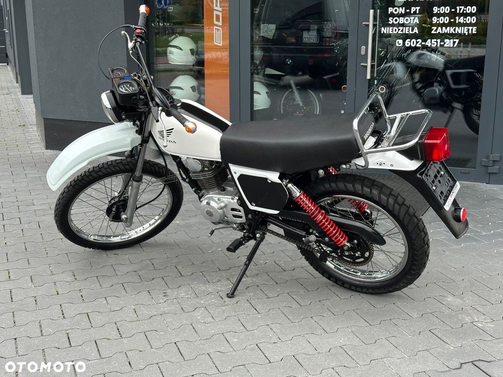 Honda XL - 29