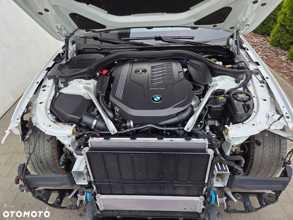BMW Seria 5 540i xDrive M Sport Edition - 9