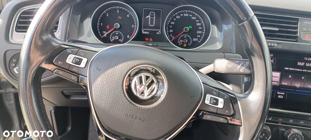 Volkswagen Golf VII 2.0 TDI BMT Highline DSG - 23