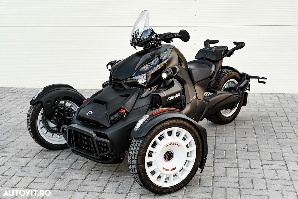 Can-Am Ryker 900 - 17