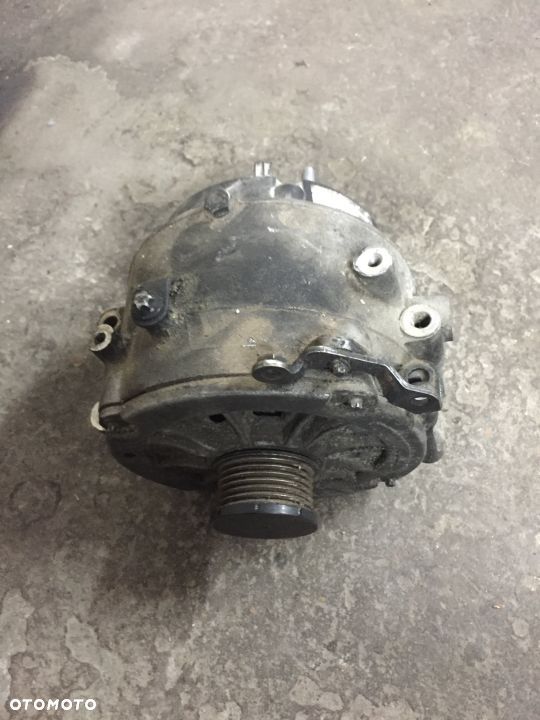 MERCEDES 203 209 ALTERNATOR A 000 150 25 50 - 1