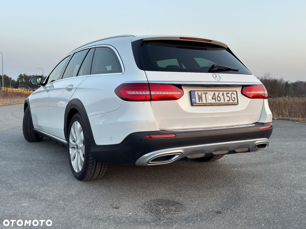 Mercedes-Benz Klasa E 220 d 4-Matic All-Terrain - 8
