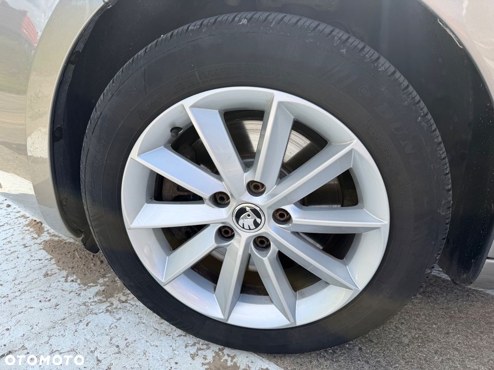 Skoda Superb - 25