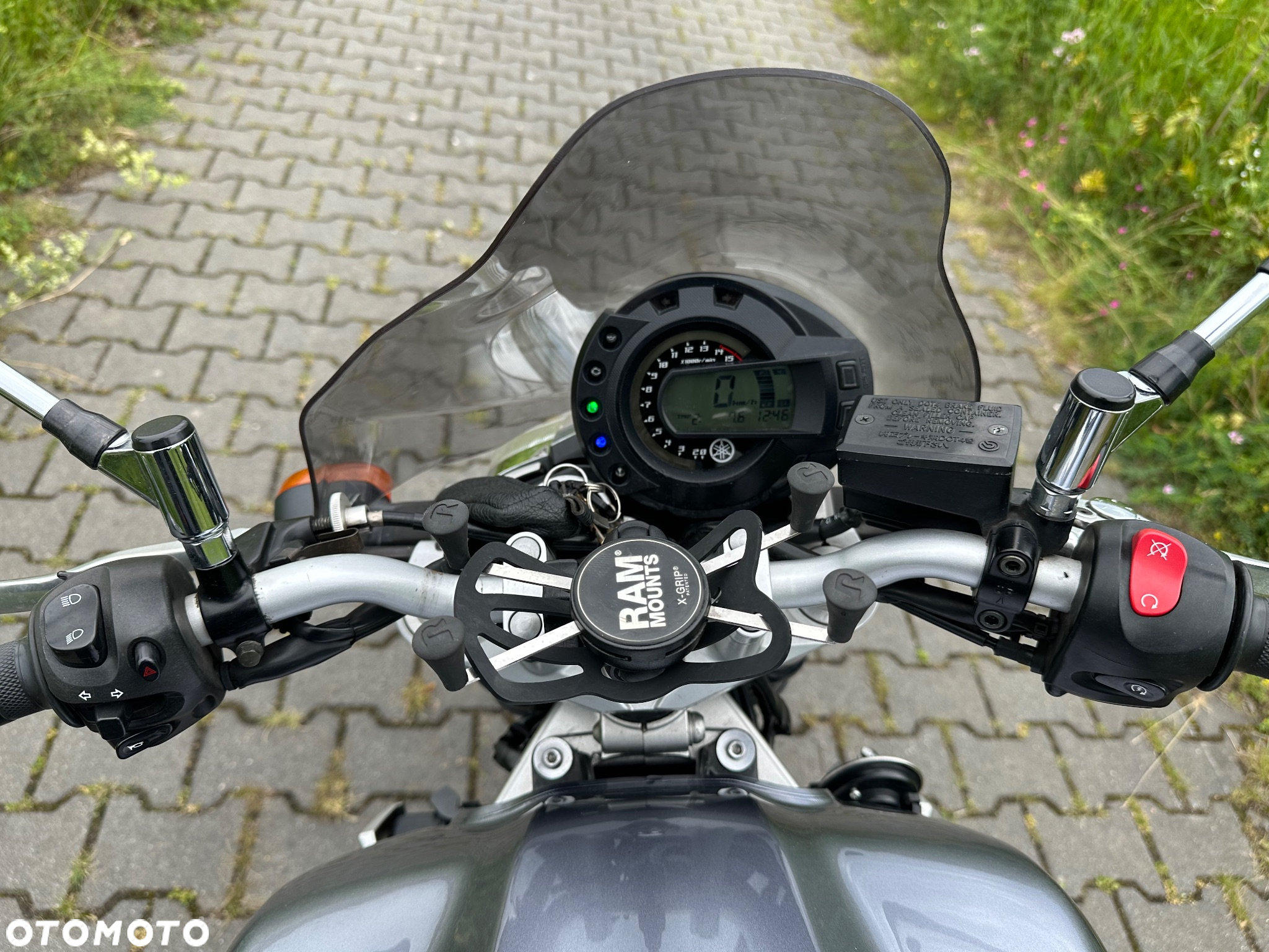 Yamaha FZ6 - 10